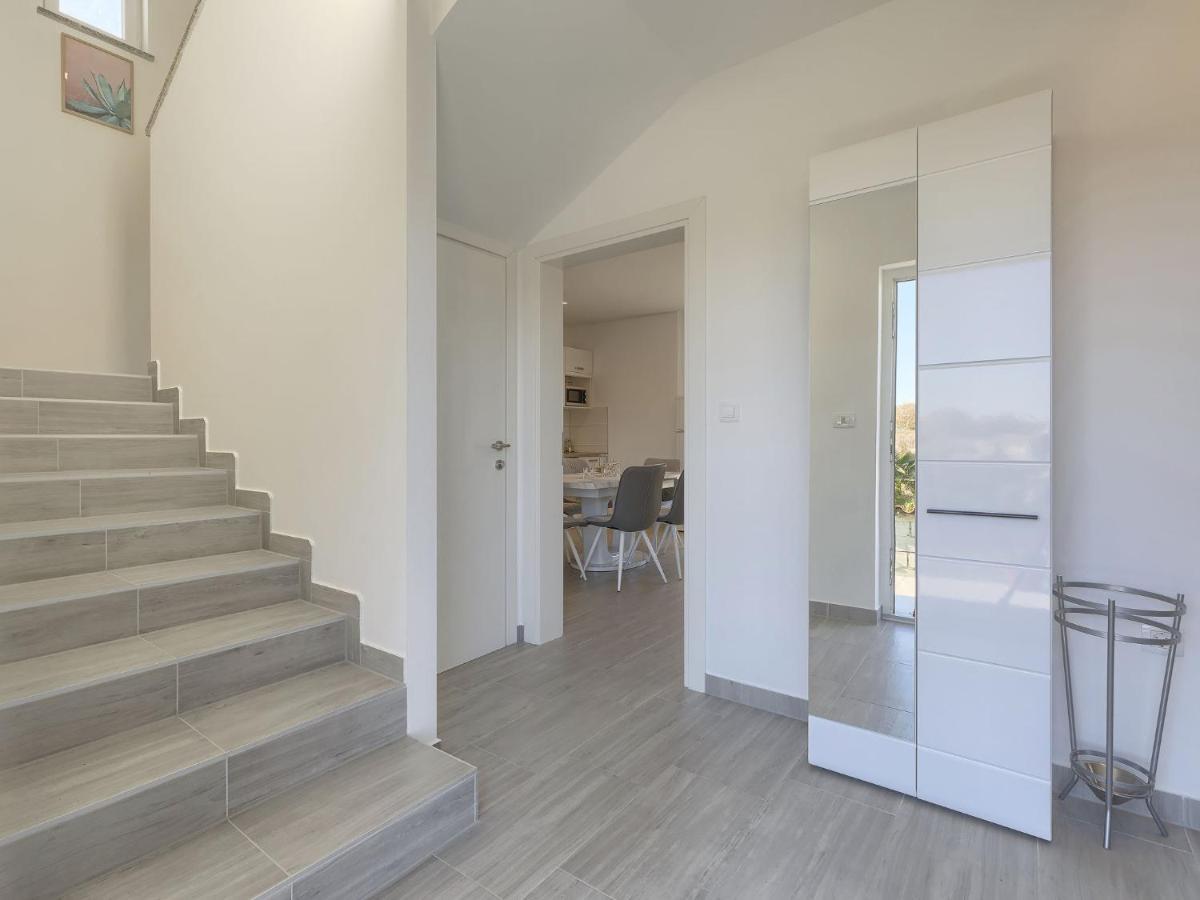 Holiday Home Villa Zirdum By Interhome Nova Vas  Екстериор снимка