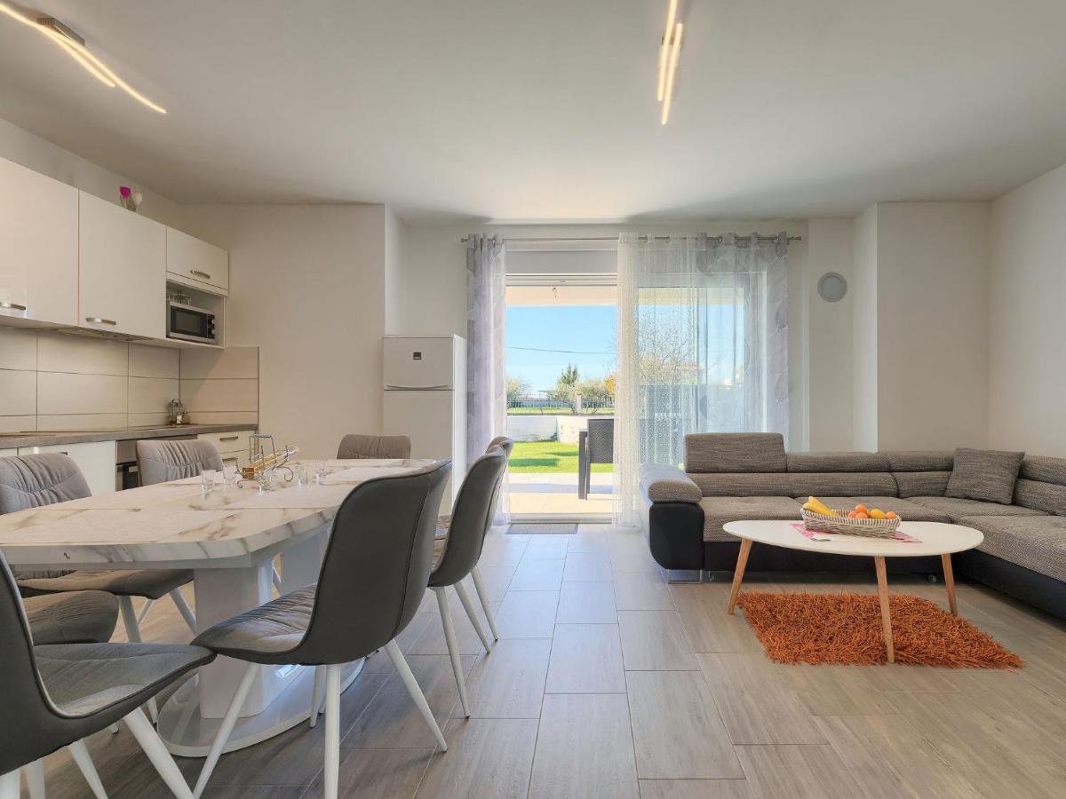 Holiday Home Villa Zirdum By Interhome Nova Vas  Екстериор снимка